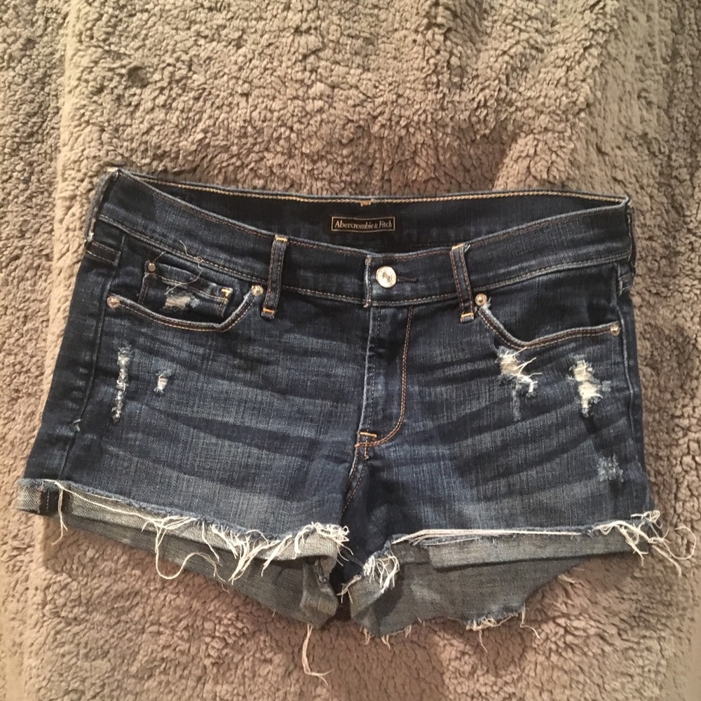 A&F short shorts